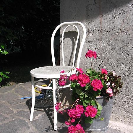 B&B Bosco Fiorito Malgesso Экстерьер фото