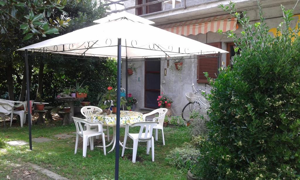 B&B Bosco Fiorito Malgesso Экстерьер фото